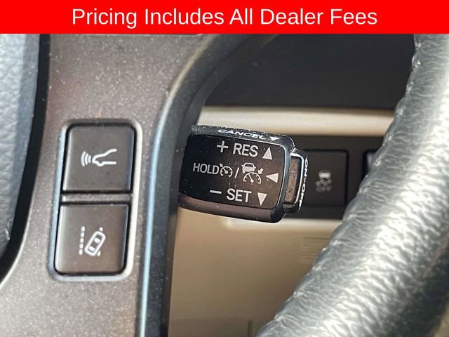 Used 2019 Toyota Sequoia Limited w/ Safety & Convenience Package AWD/4WD image 33