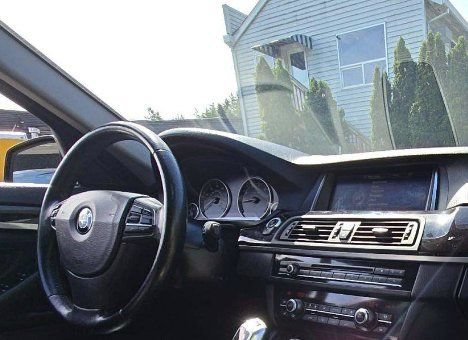 Used 2014 BMW 528i xDrive Sedan AWD/4WD image 19