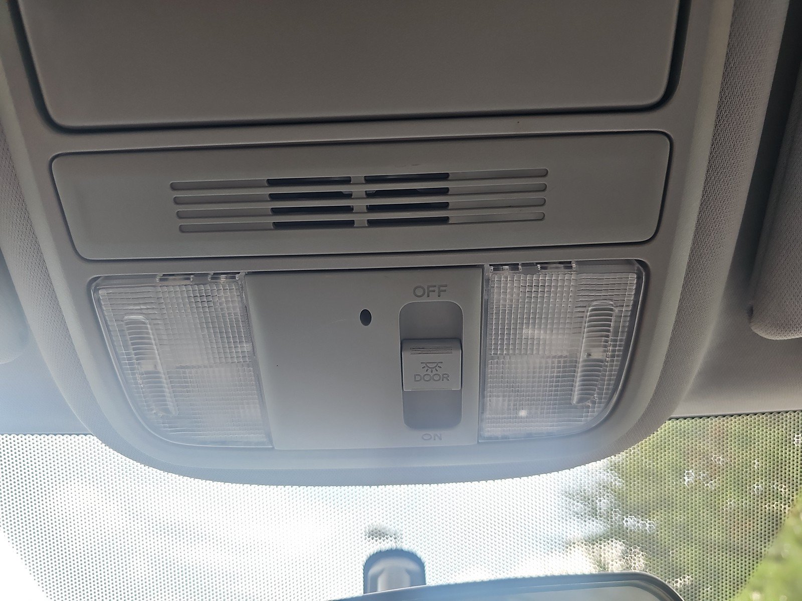 Used 2016 Honda Pilot LX image 23