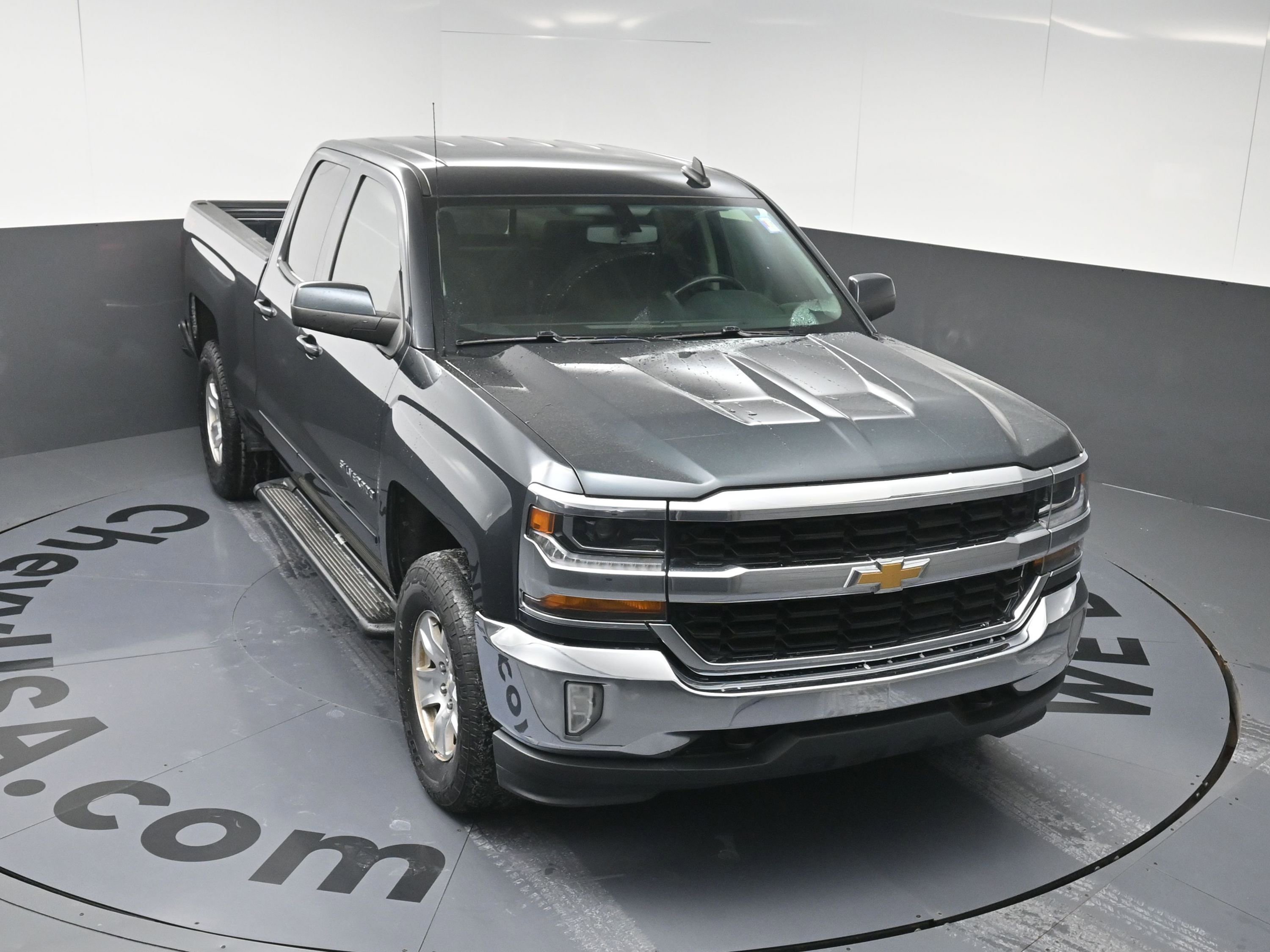 Used 2017 Chevrolet Silverado 1500 LT w/ All Star Edition image 31