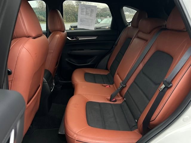 Used 2024 MAZDA CX-5 Carbon Edition image 16