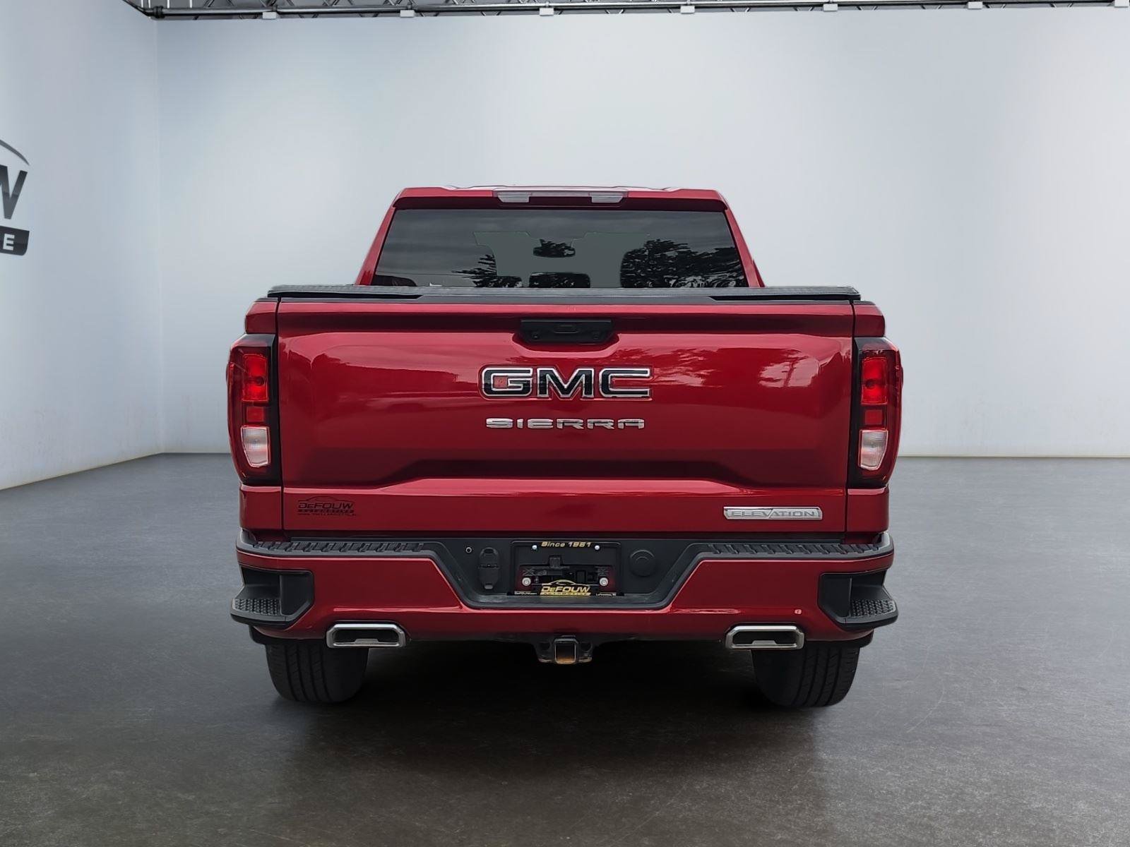 Used 2024 GMC Sierra 1500 Elevation AWD/4WD image 4