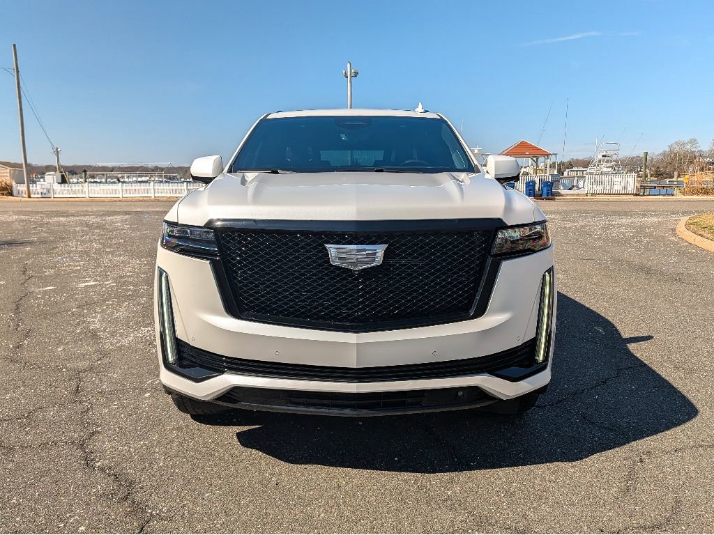 Used 2022 Cadillac Escalade ESV Sport Platinum w/ LPO, ONYX Package image 2