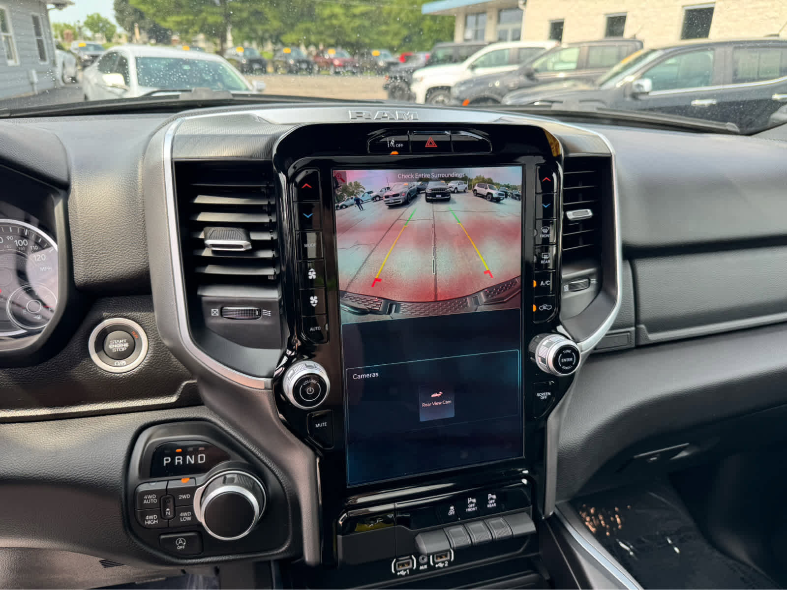 Used 2025 RAM 1500 Big Horn image 27