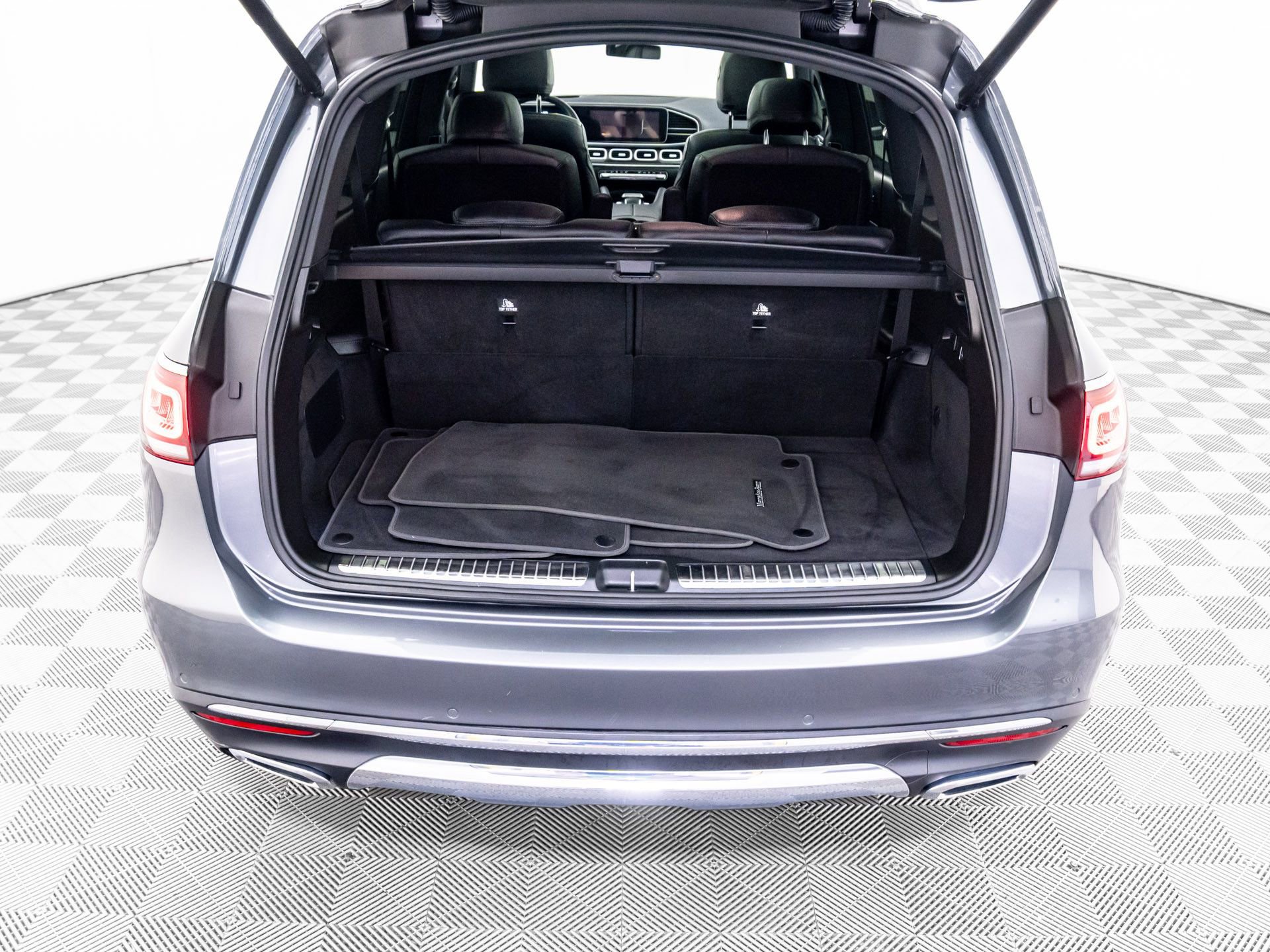 Certified 2022 Mercedes-Benz GLS 450 4MATIC image 32