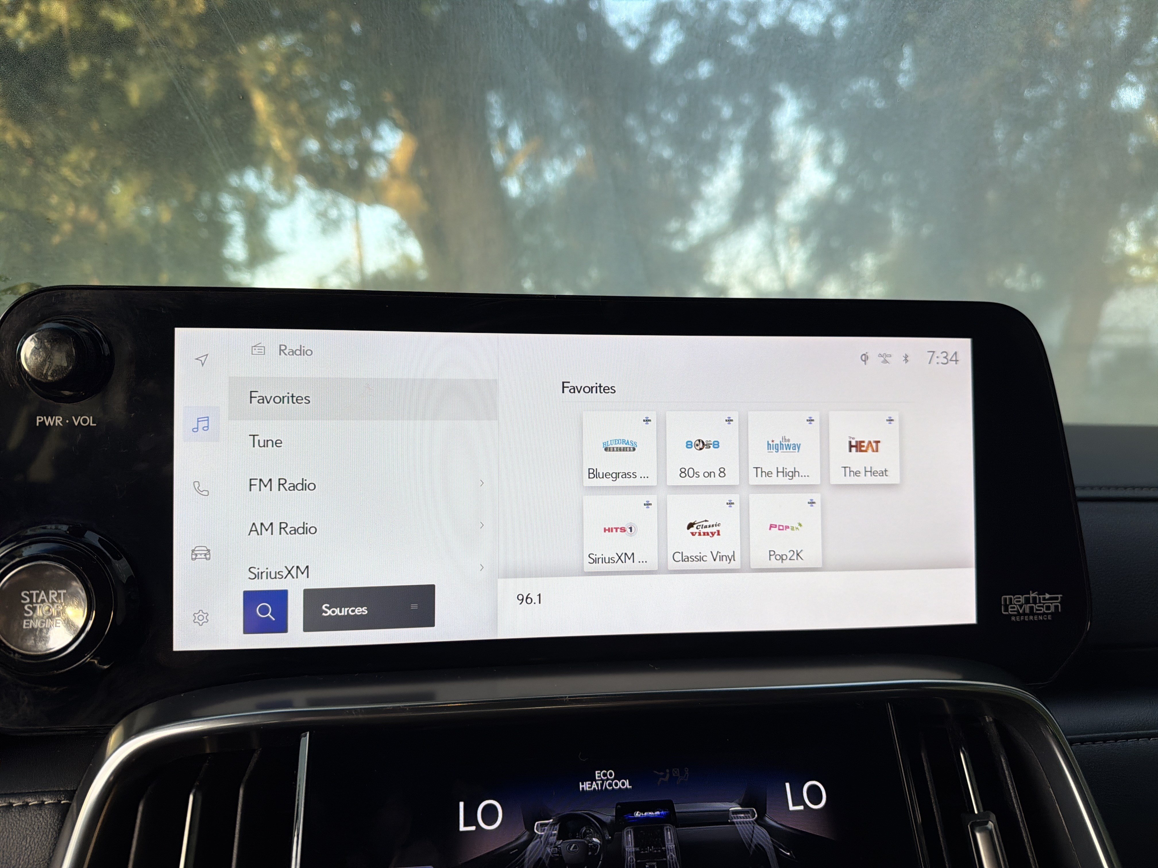 Used 2022 Lexus LX 600 4WD w/ Interior Upgrade Package image 22