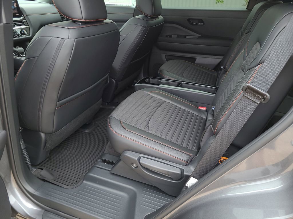 New 2026 Nissan Pathfinder Rock Creek AWD/4WD image 9