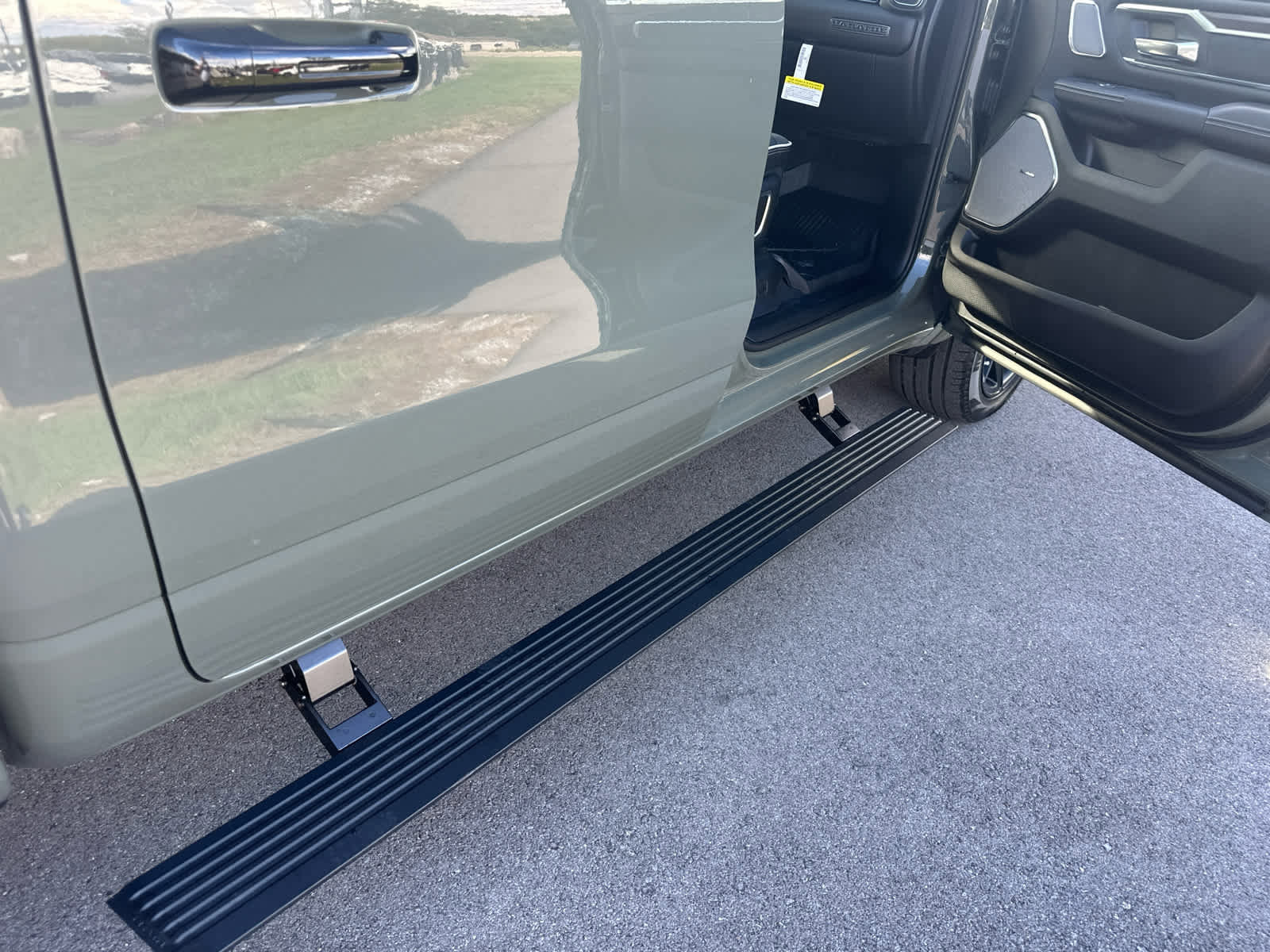 New 2026 RAM 1500 Laramie image 13