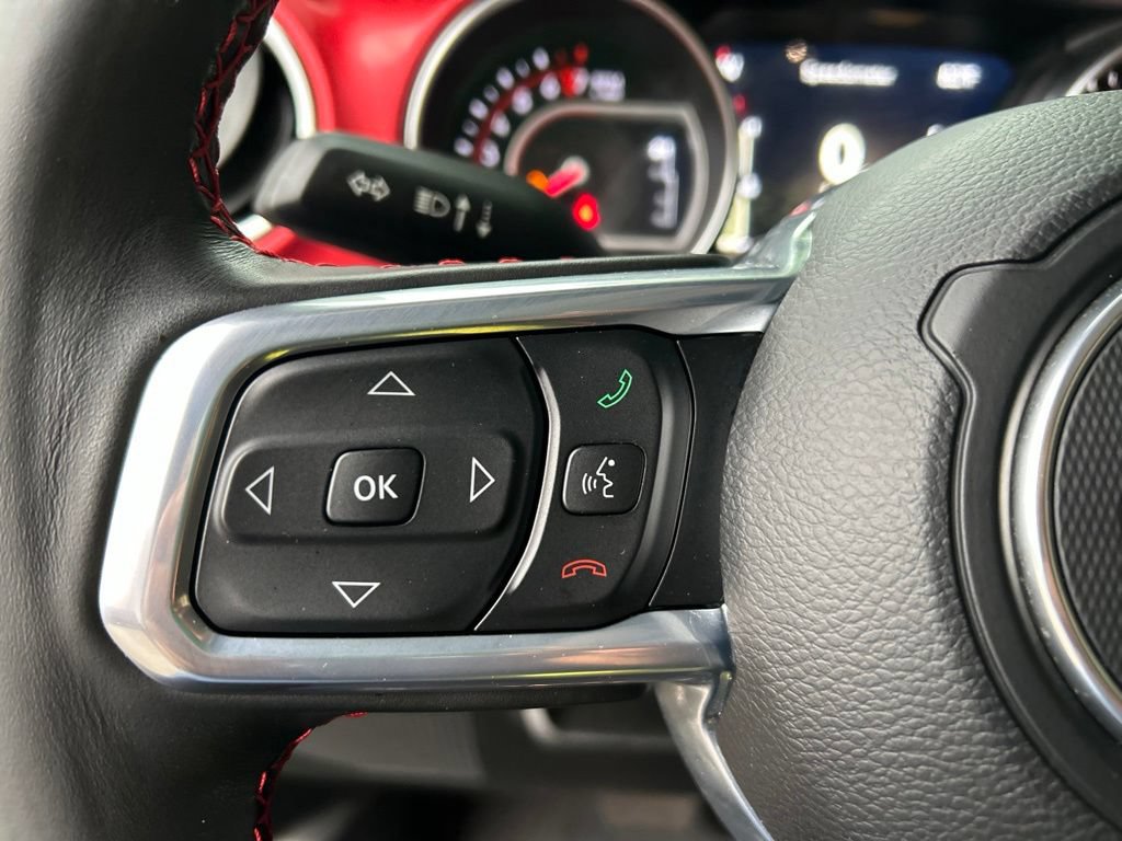 Used 2021 Jeep Gladiator Rubicon AWD/4WD image 17