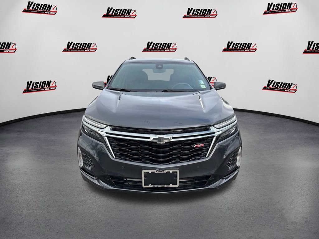 Used 2022 Chevrolet Equinox RS image 2