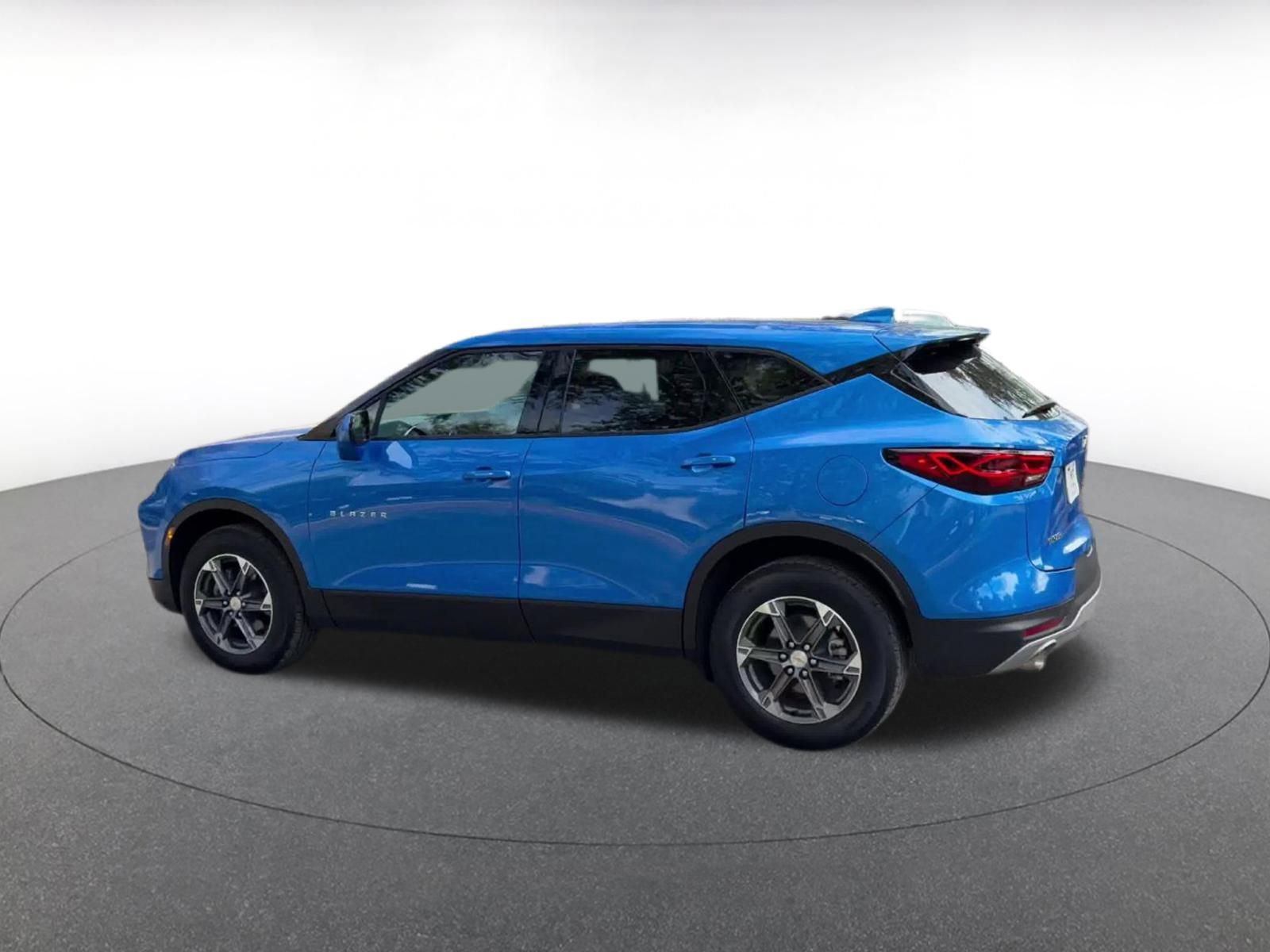 Used 2025 Chevrolet Blazer LT image 10