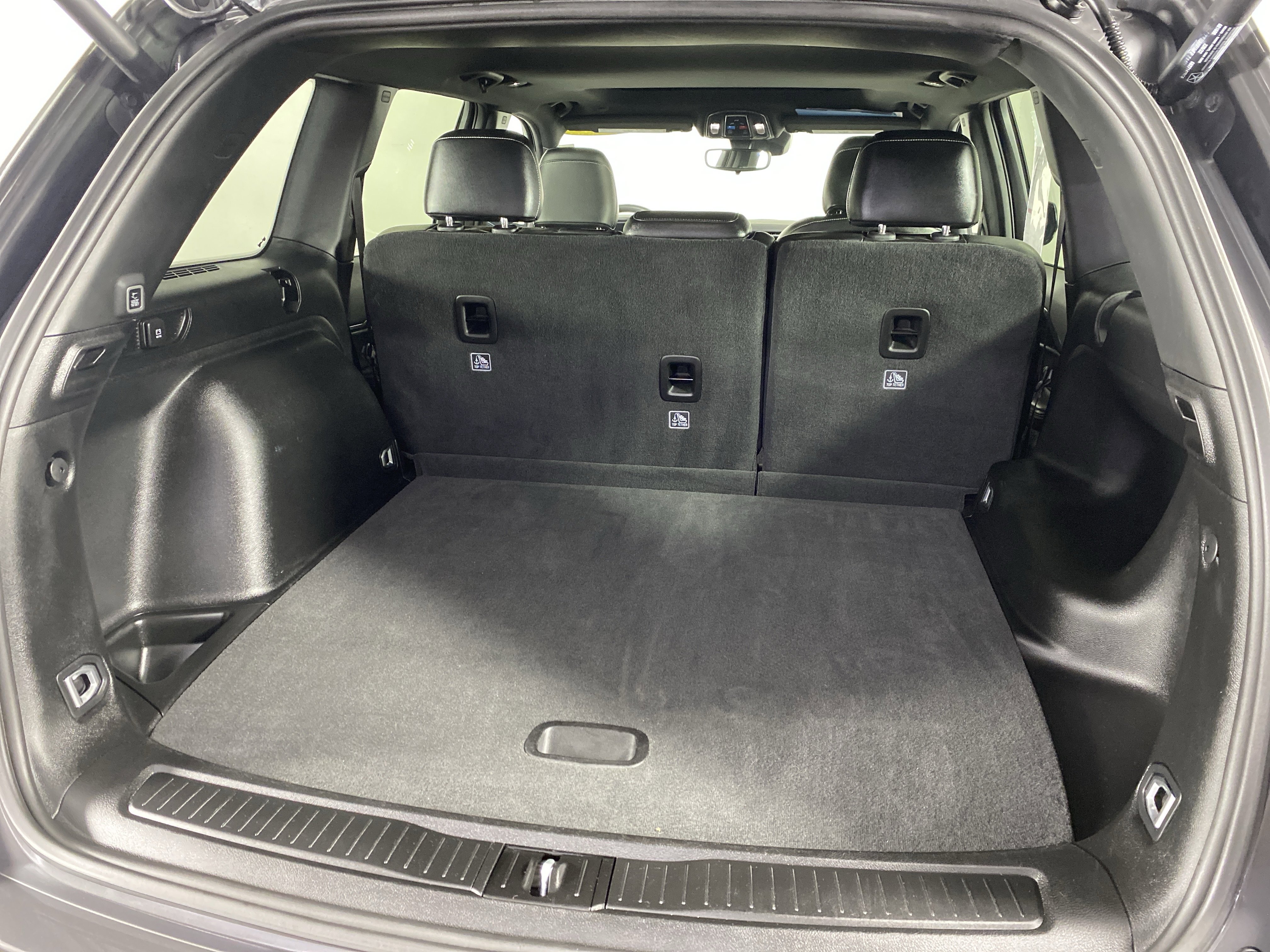 Used 2023 Jeep Grand Cherokee Altitude image 33