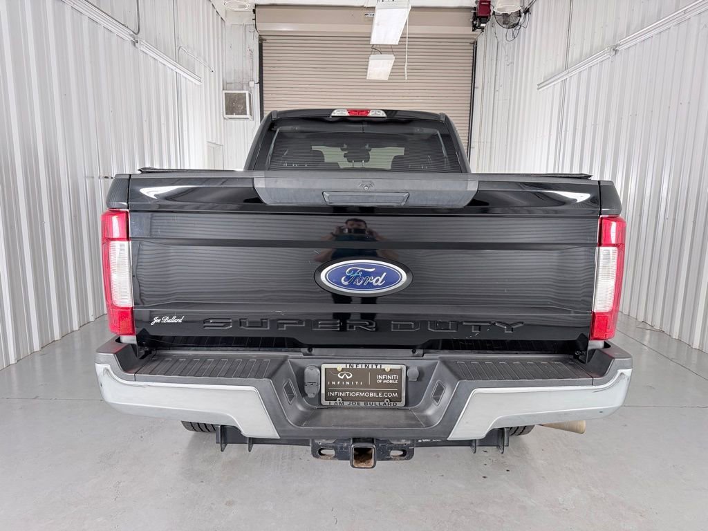Used 2018 Ford F250 XLT AWD/4WD image 6