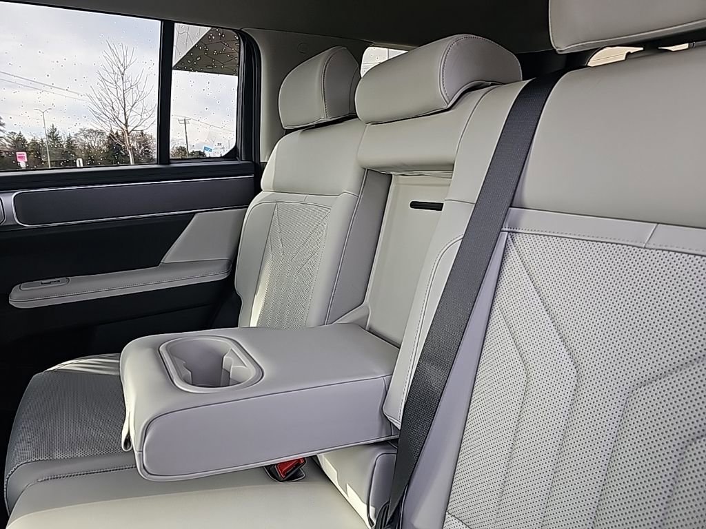 New 2026 Hyundai Santa Fe SEL AWD/4WD image 32