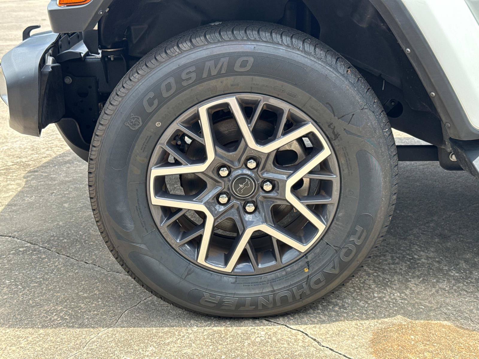 Certified 2024 Jeep Wrangler Unlimited Sahara AWD/4WD image 10