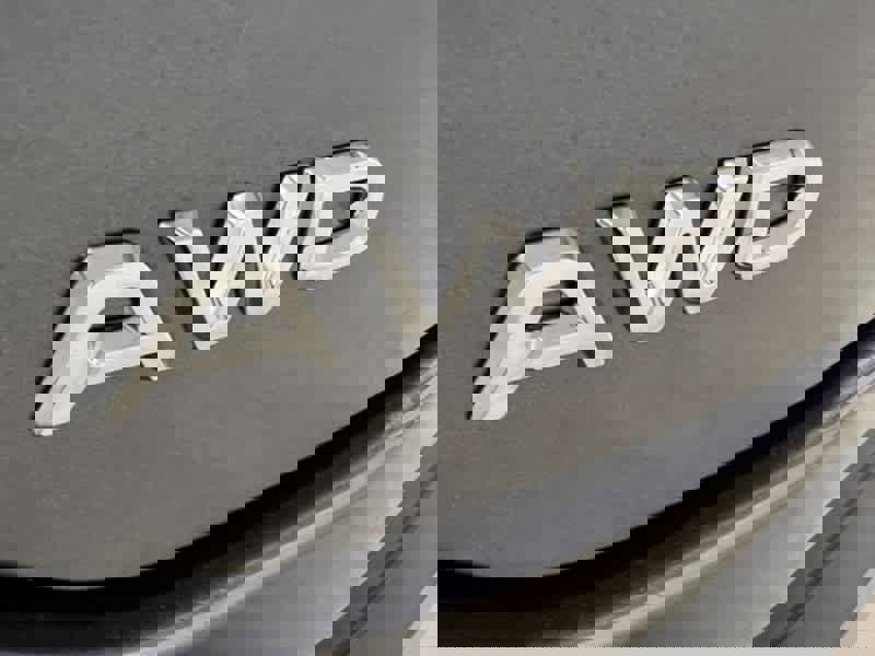 New 2025 Honda Pilot EX-L image 9