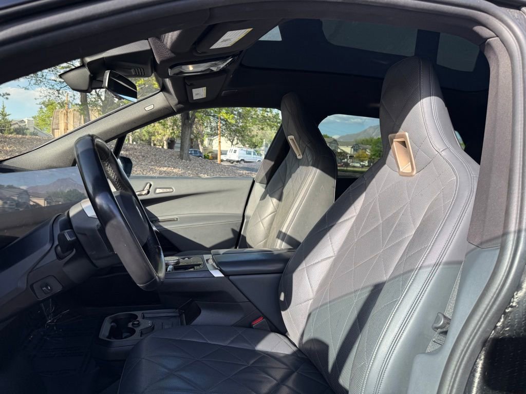 Certified 2022 BMW iX xDrive50 w/ Premium Package image 16