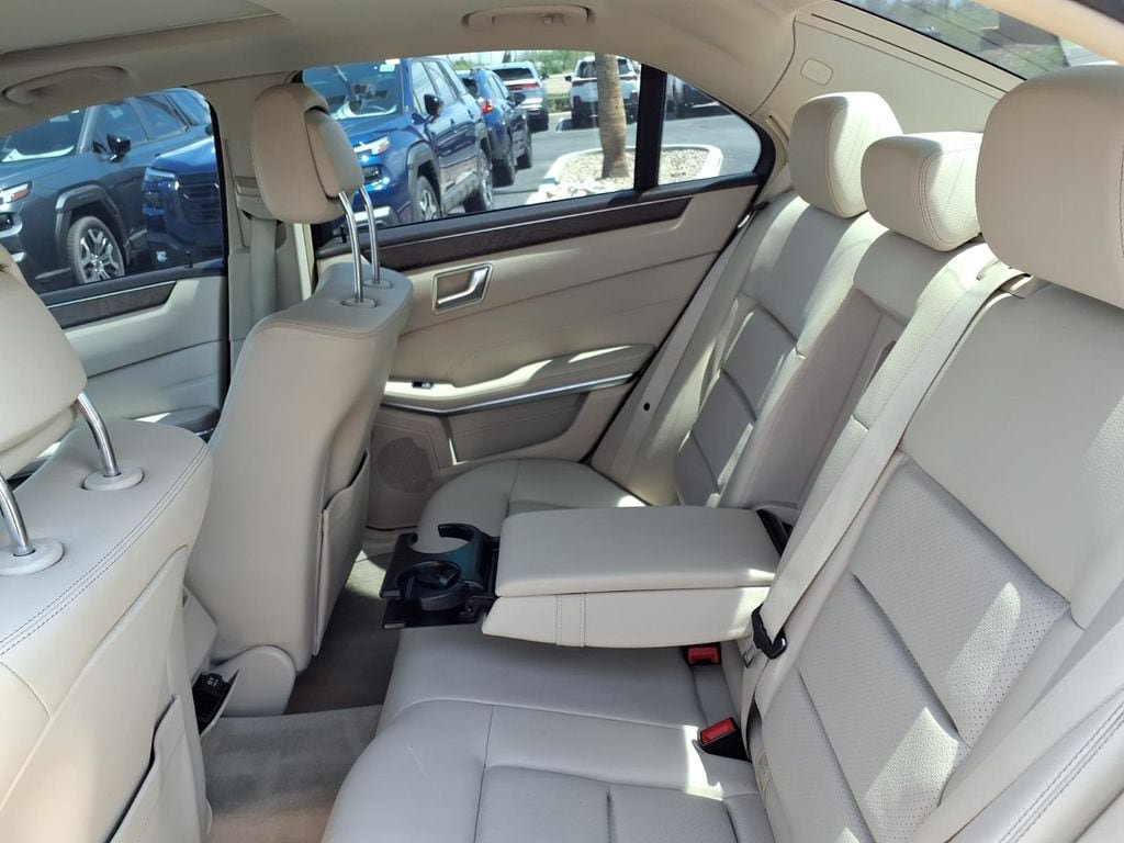 Used 2015 Mercedes-Benz E 350 4MATIC Sedan image 22
