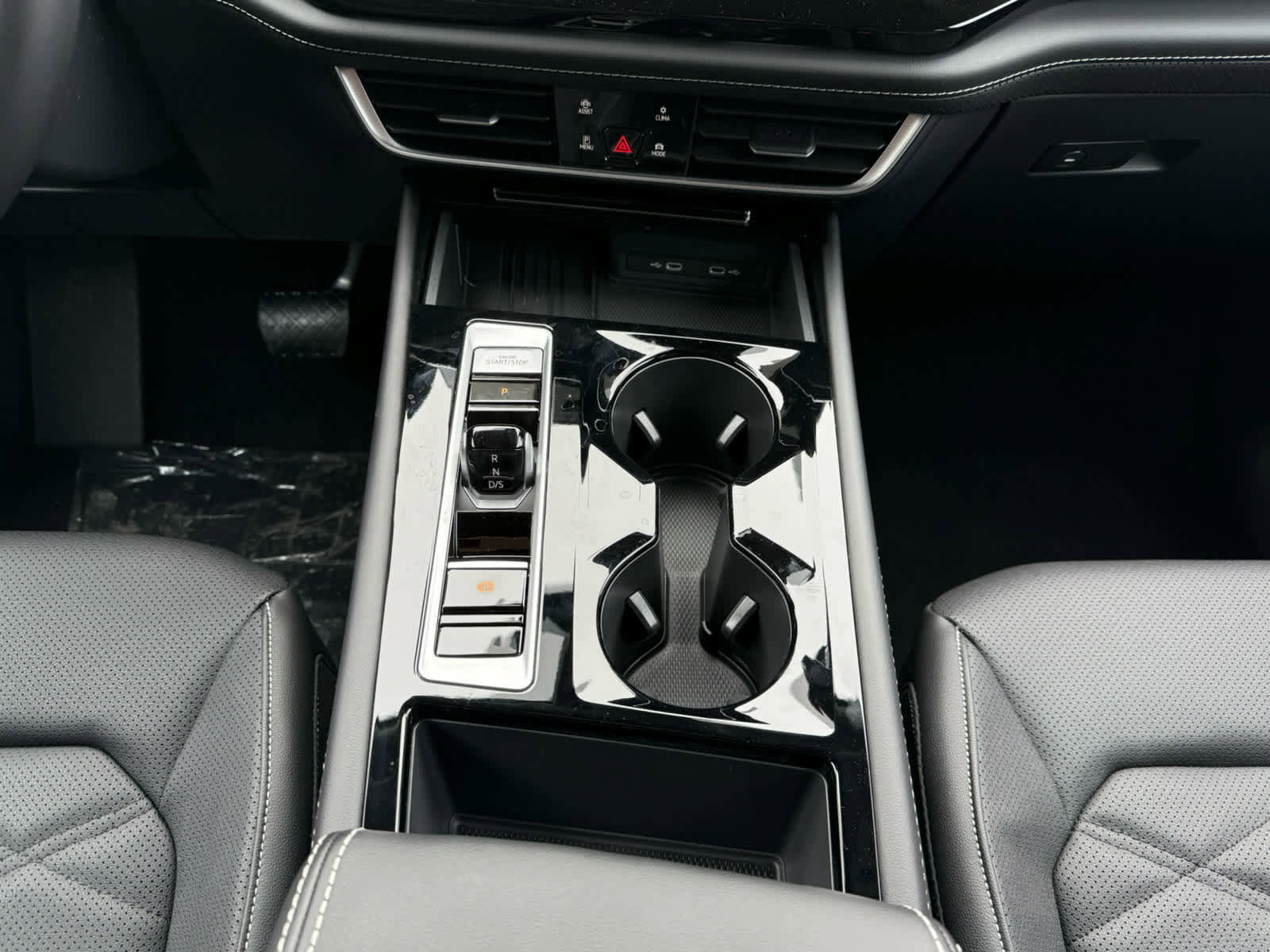 New 2026 Volkswagen Atlas SE image 23