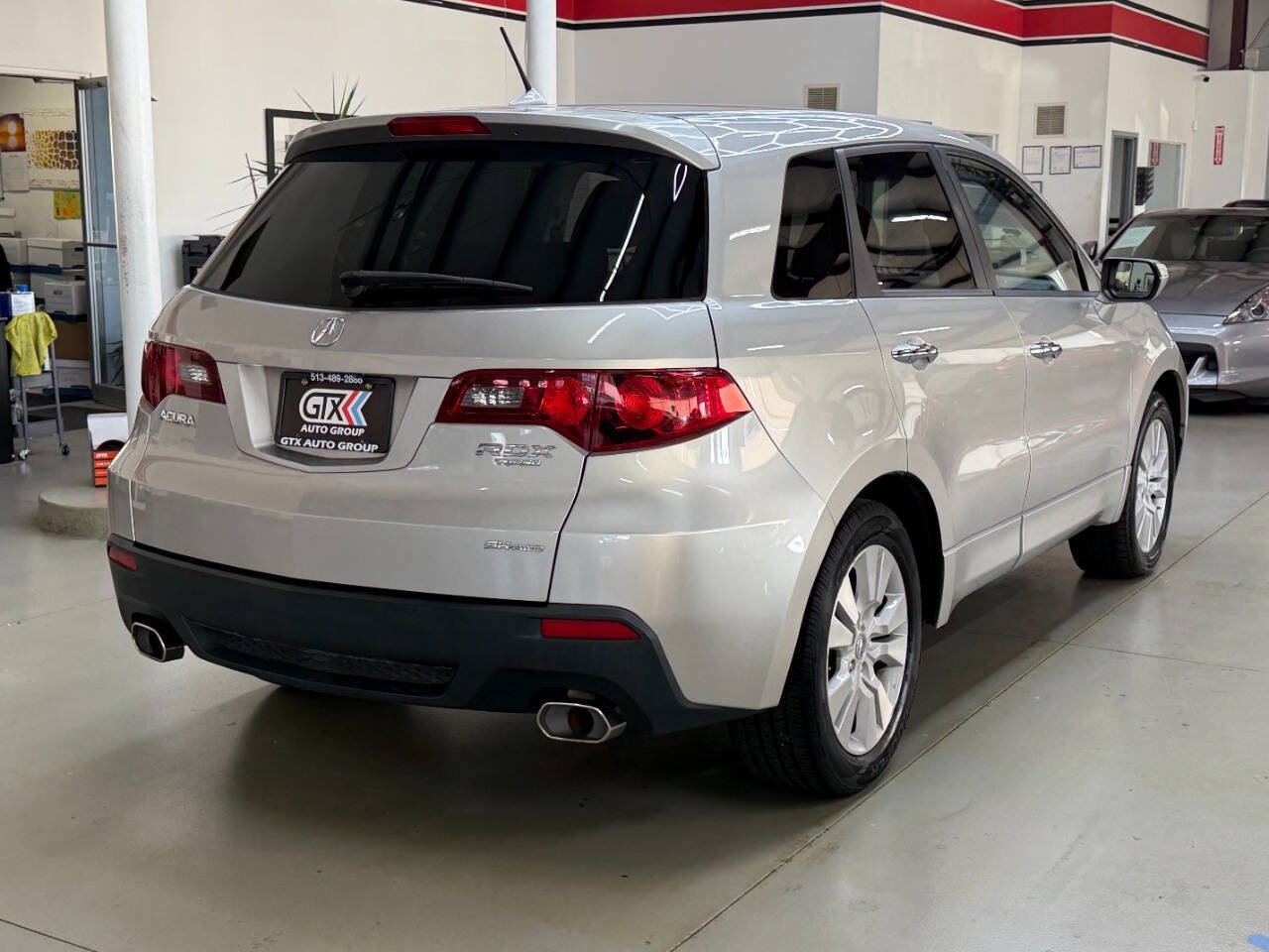 Used 2010 Acura RDX w/ Technology Package AWD/4WD image 2