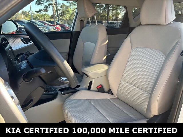 Certified 2025 Kia Soul LX image 10