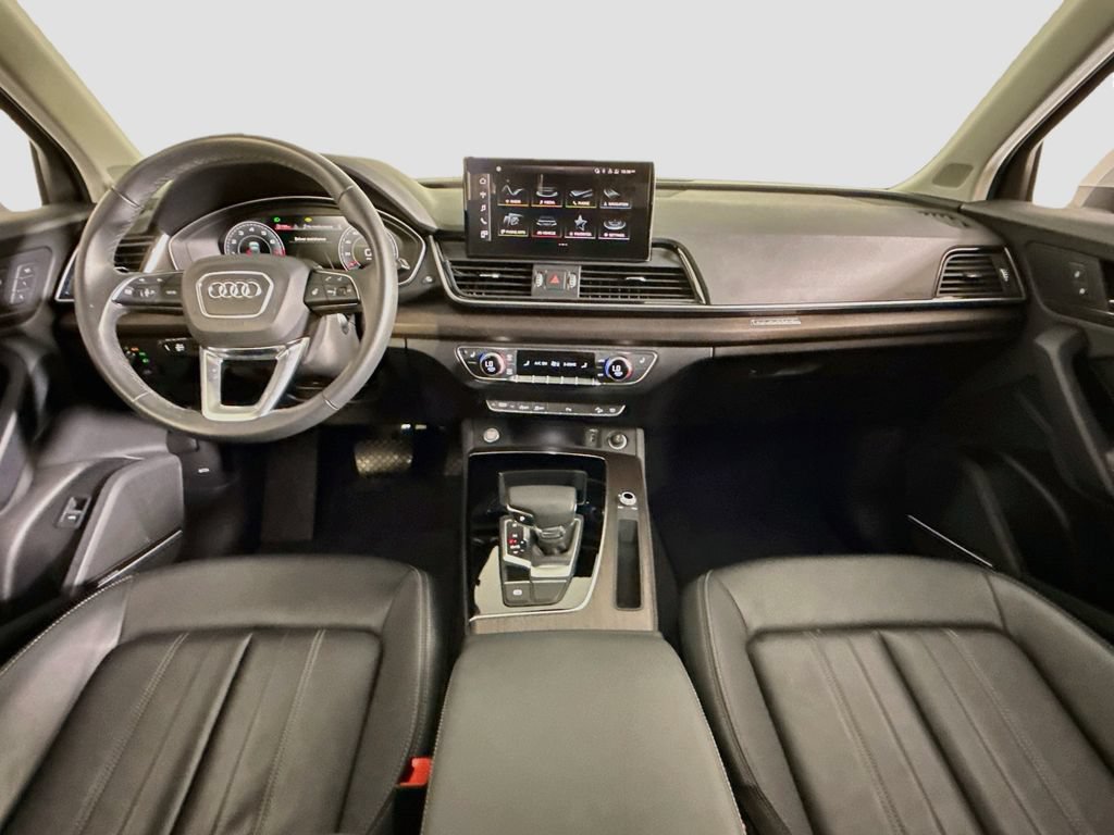 Used 2023 Audi Q5 2.0T Premium Plus w/ Premium Plus Package AWD/4WD image 9