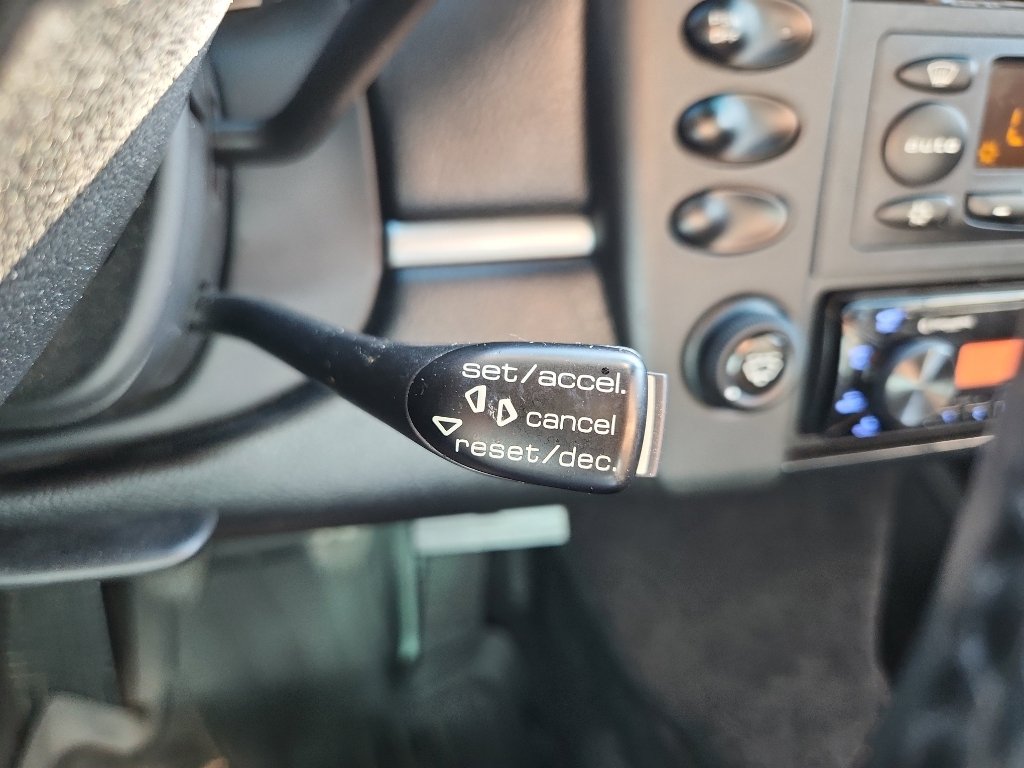 Used 2003 Porsche Boxster RWD image 20
