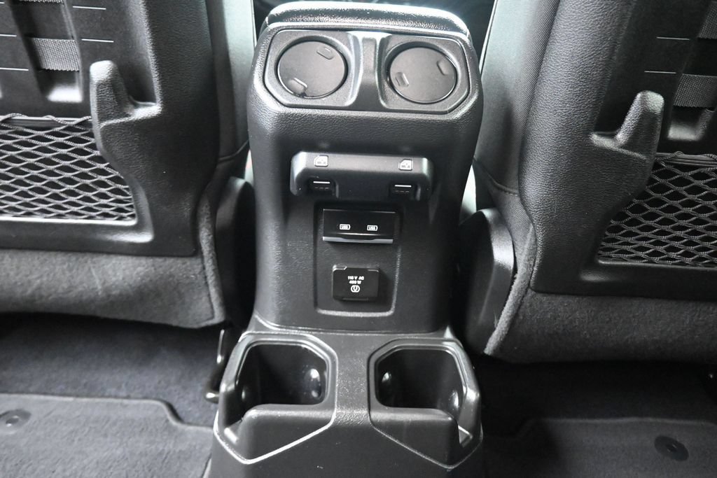 Used 2022 Jeep Gladiator Rubicon w/ LED Lighting Group AWD/4WD image 35