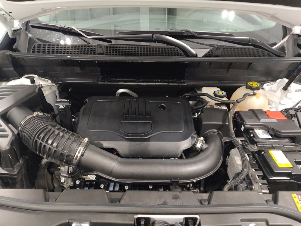 Used 2023 GMC Acadia SLE w/ Driver Convenience Package image 30