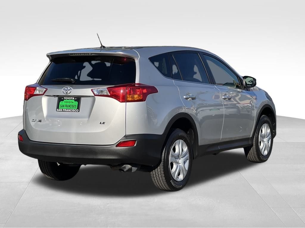 Used 2015 Toyota RAV4 LE image 5