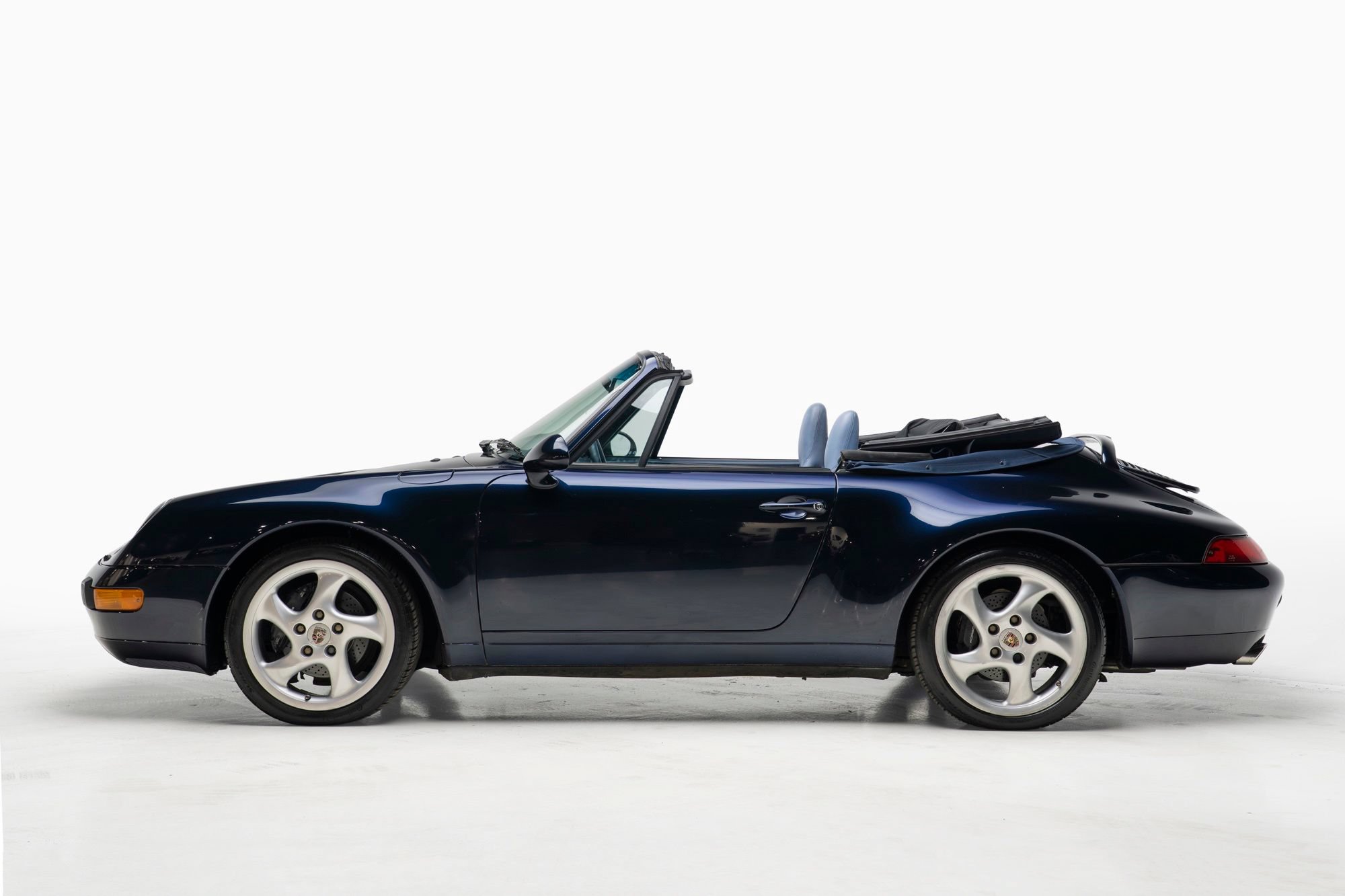 Used 1996 Porsche 911 Carrera RWD image 11