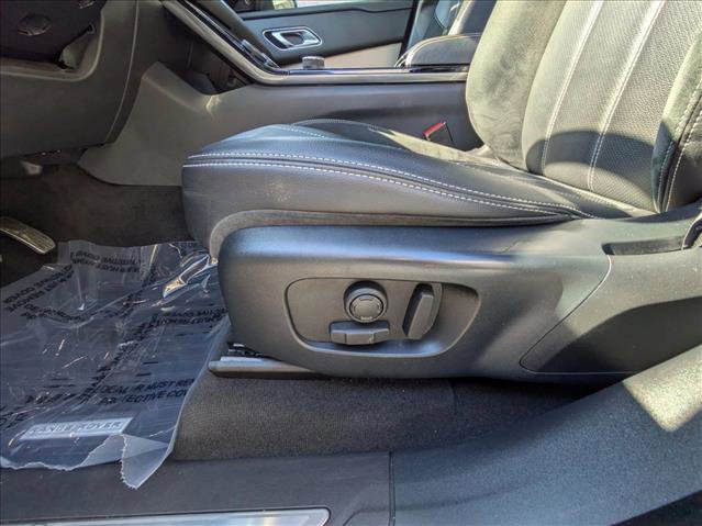 Used 2020 Land Rover Range Rover Velar R-Dynamic S image 19