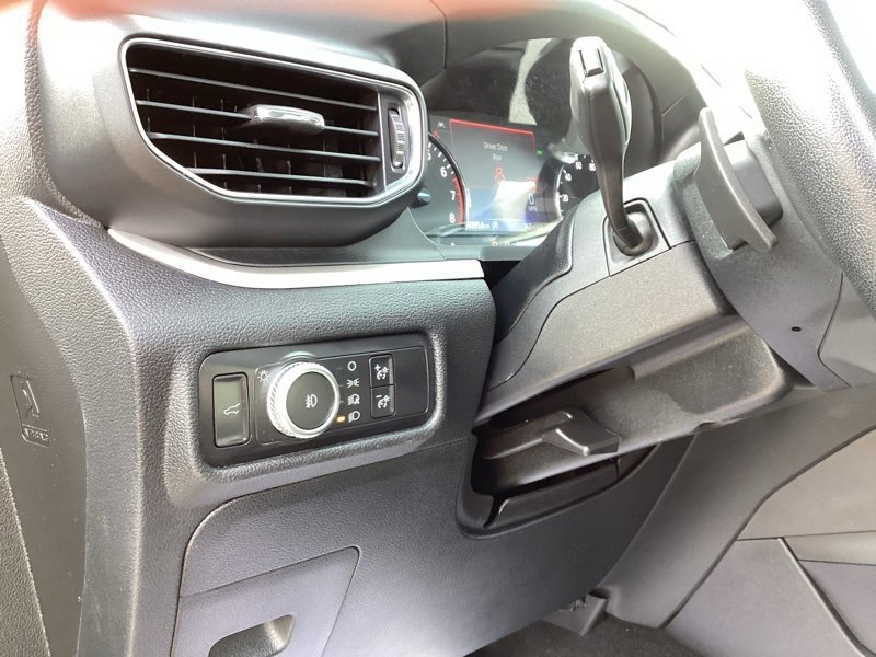 Used 2021 Ford Explorer XLT w/ Equipment Group 202A image 25