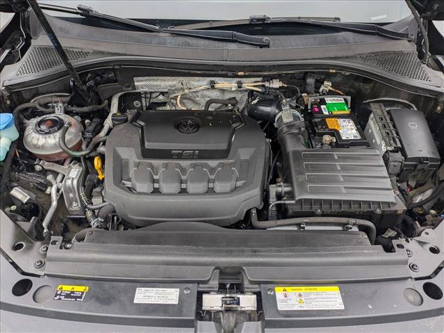 Used 2021 Volkswagen Tiguan SE R-Line image 23