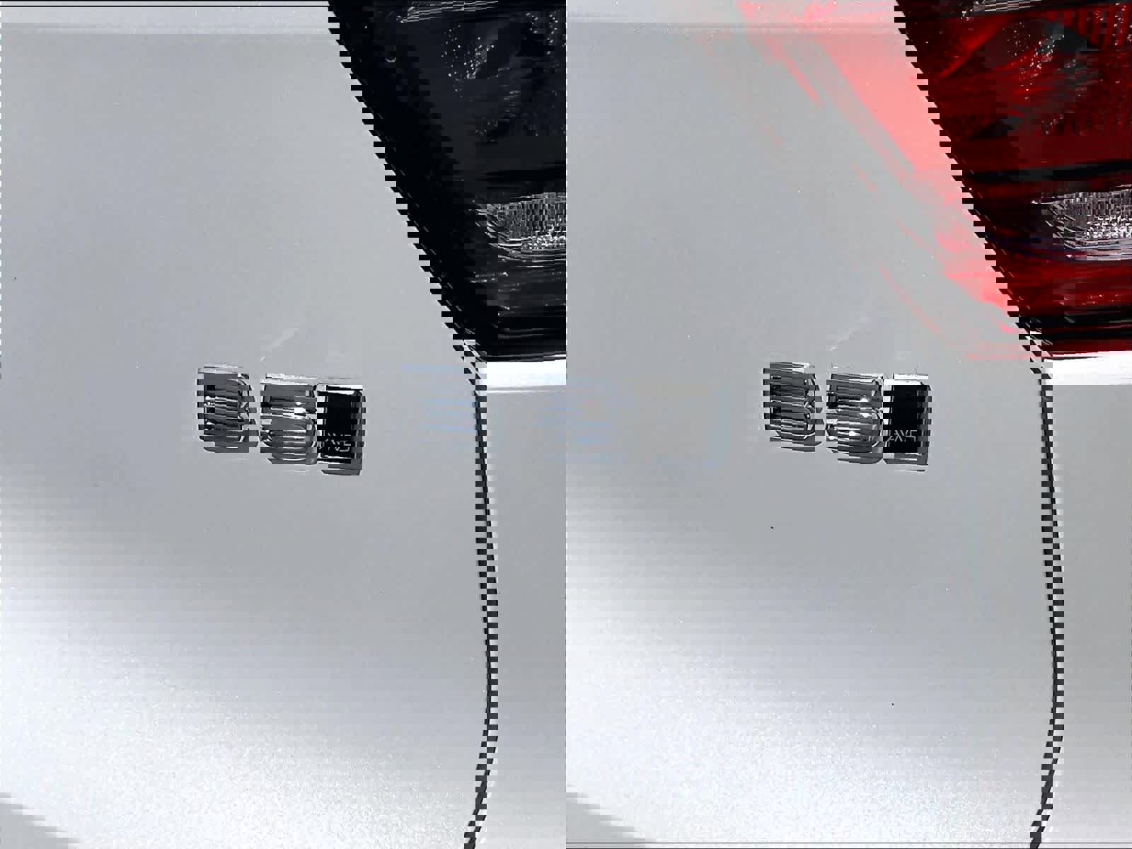 New 2026 Volvo XC40 B5 Core w/ Climate Package image 26