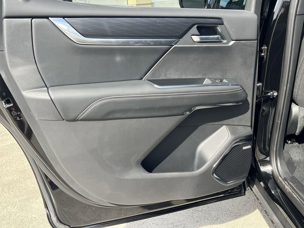 New 2026 GMC Acadia Elevation image 24