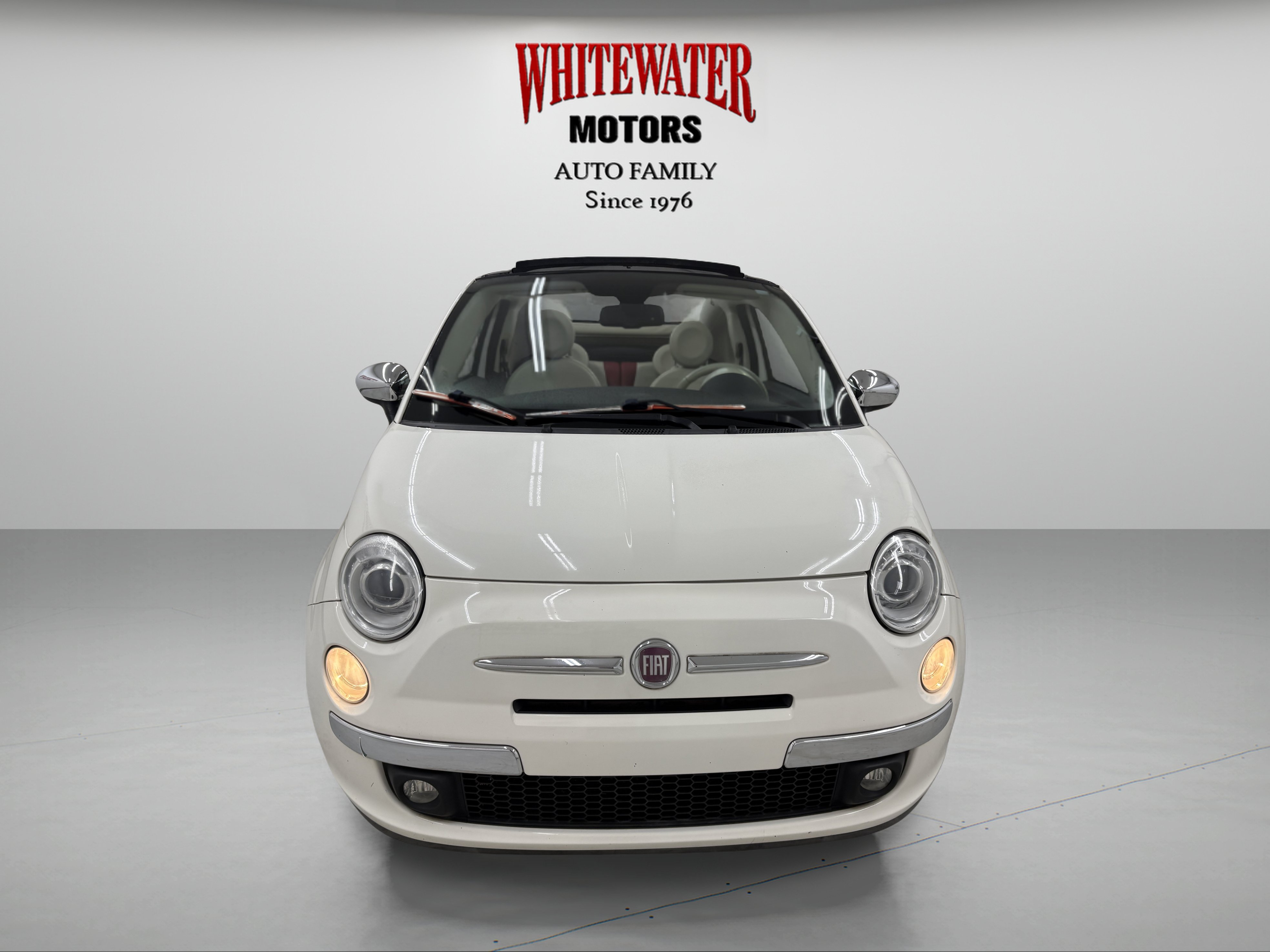 Used 2013 FIAT 500 Lounge w/ Luxury Leather Pkg FWD image 6