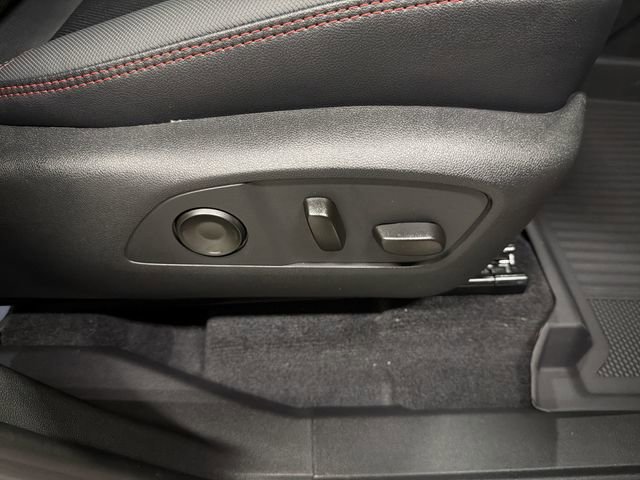 New 2026 Chevrolet Traverse RS w/ LPO, Floor Liner Package image 22