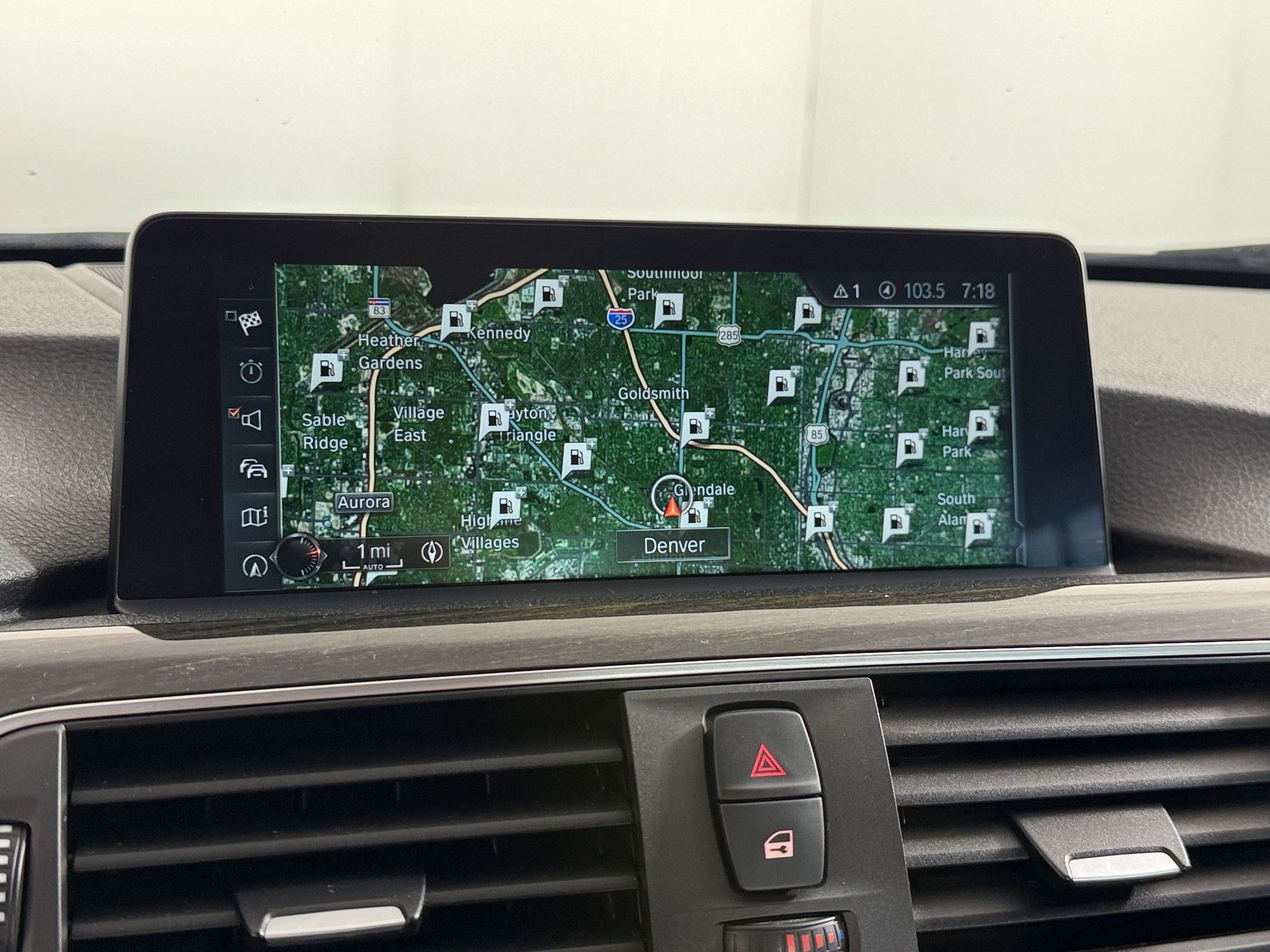 Used 2017 BMW 328d xDrive Sedan AWD/4WD image 18