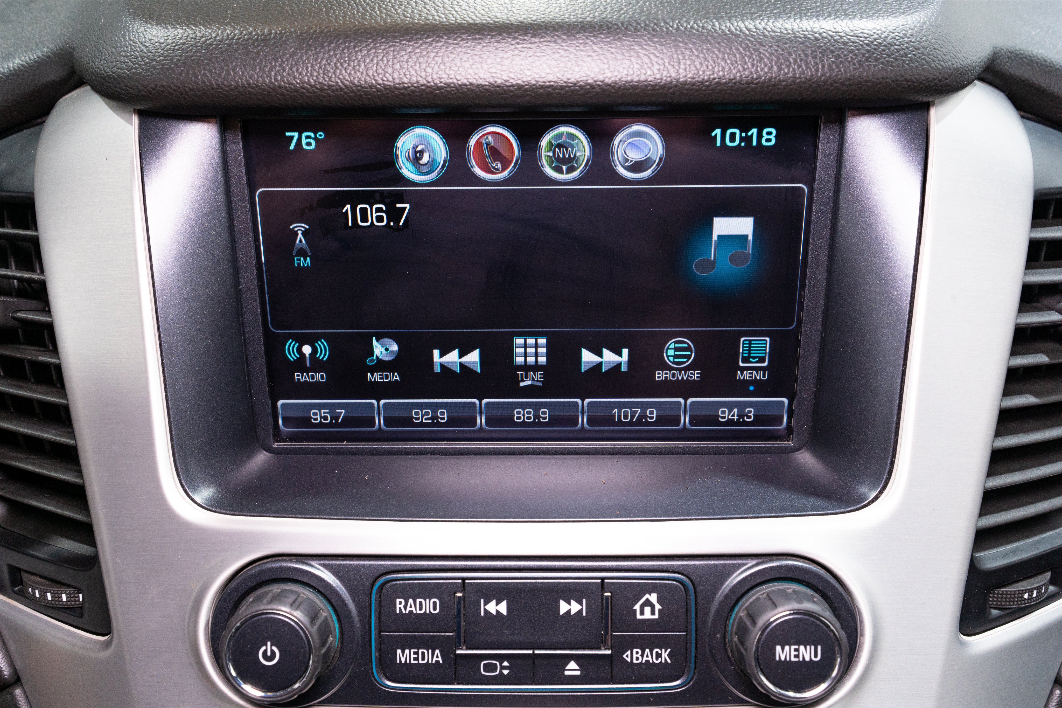 Used 2019 GMC Yukon XL SLT AWD/4WD image 18