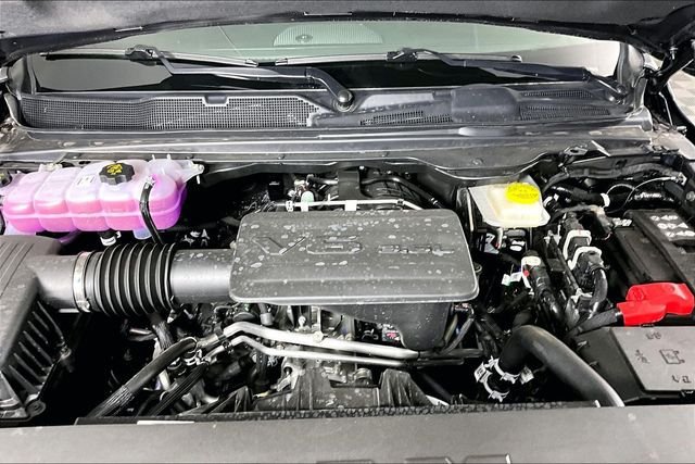 New 2026 RAM 1500 Express AWD/4WD image 2