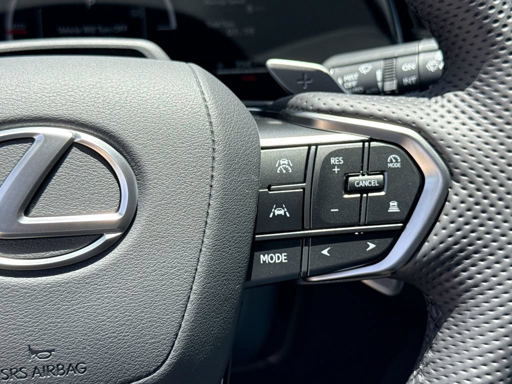 New 2026 Lexus TX 500h AWD image 27