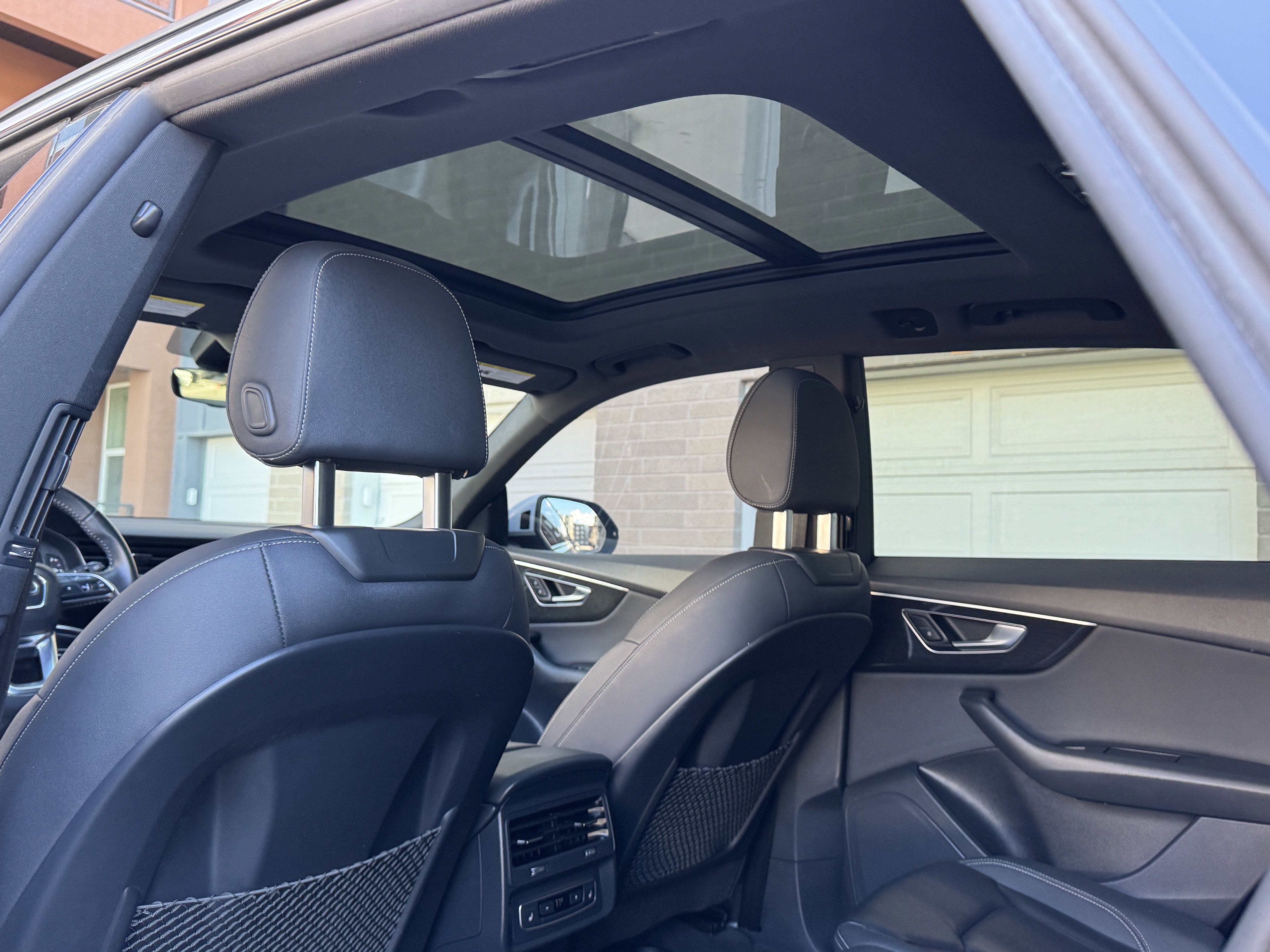 Used 2020 Audi Q8 Premium w/ Black Optic Package image 36