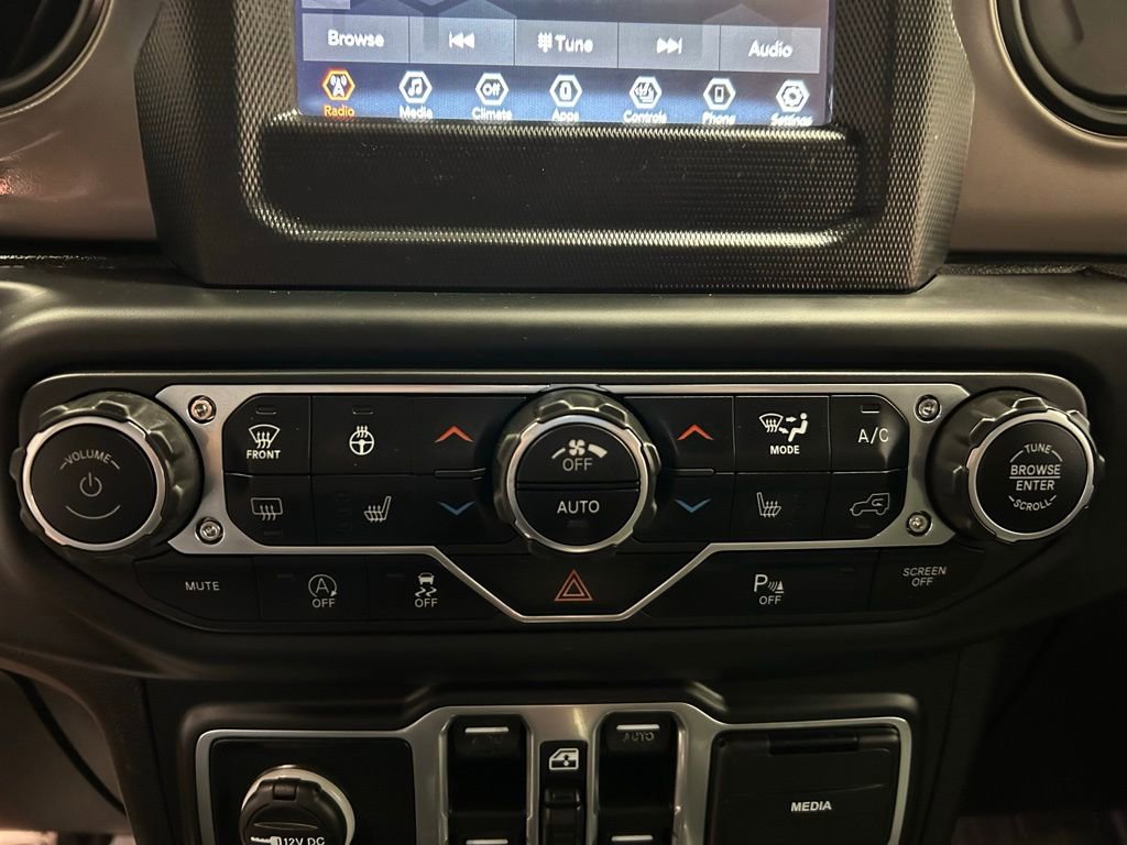 Used 2018 Jeep Wrangler Unlimited Sport S image 16