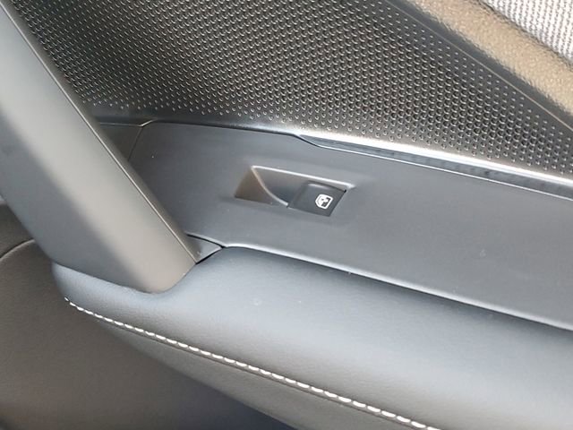 New 2026 Volkswagen Tiguan S image 29