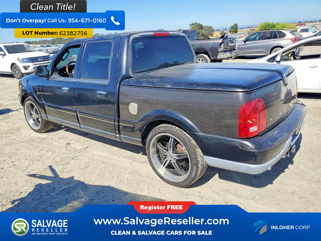 Used 2002 Lincoln Blackwood RWD image 3