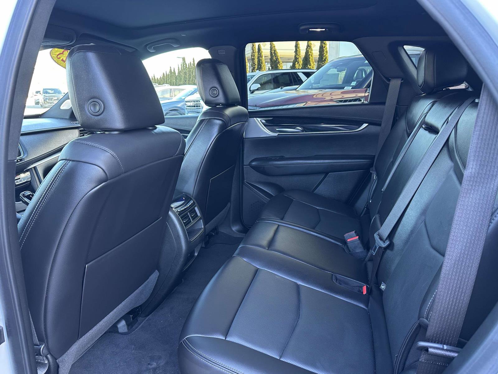 Used 2023 Cadillac XT5 Premium Luxury w/ Technology Package image 10