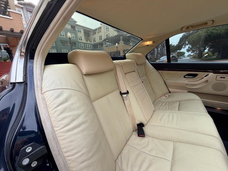 Used 2001 BMW 740iL RWD image 38