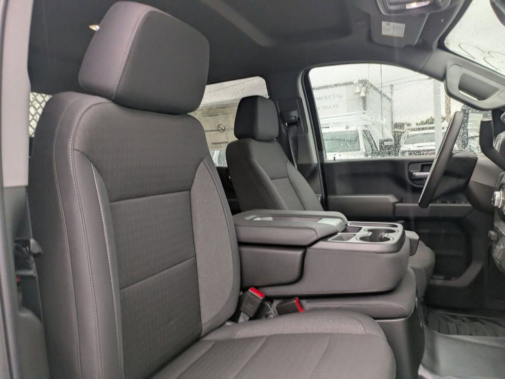 New 2026 GMC Sierra 3500 Pro w/ Convenience Package image 24