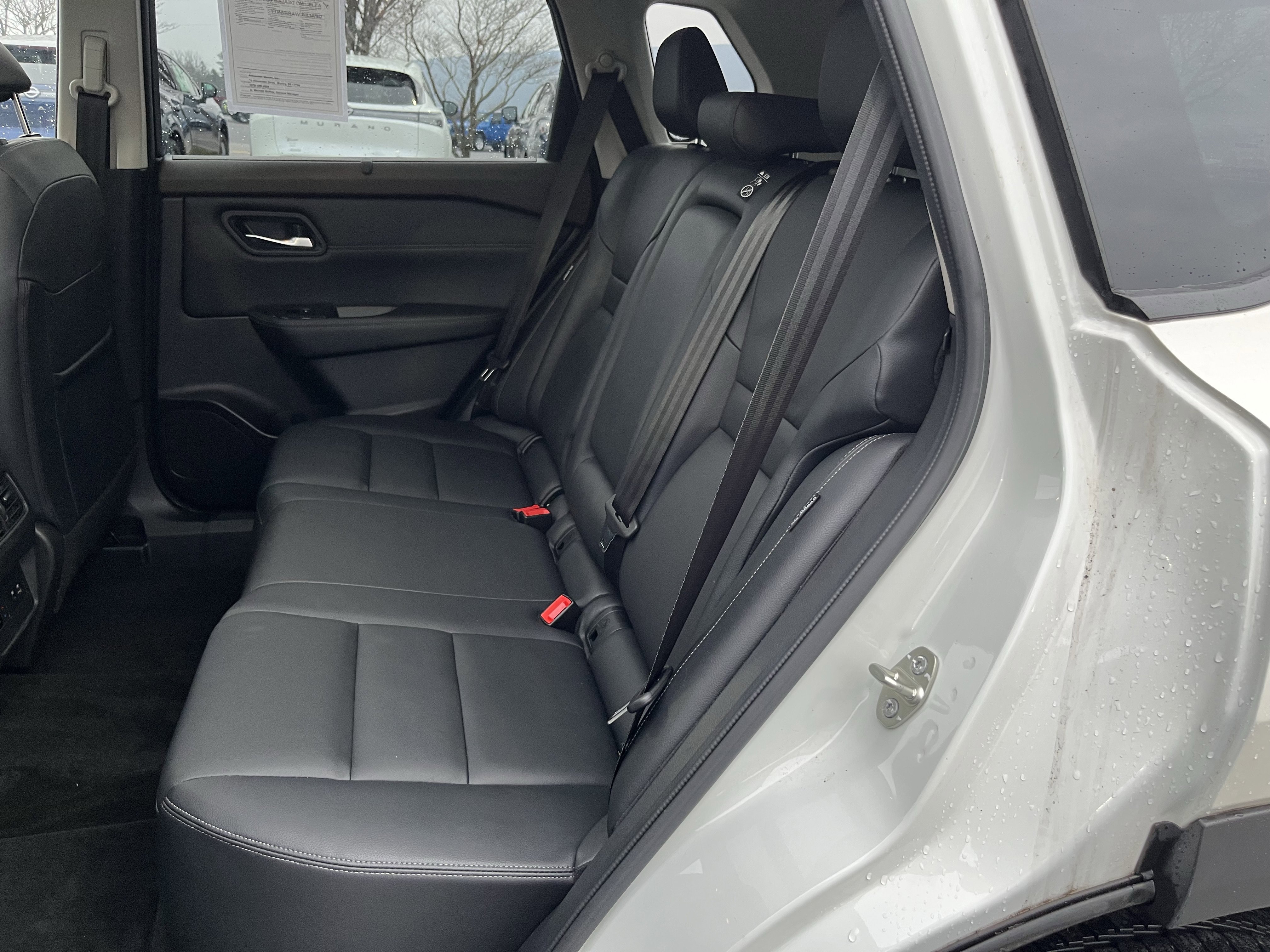 Used 2023 Nissan Rogue SL w/ SL Premium Package image 15